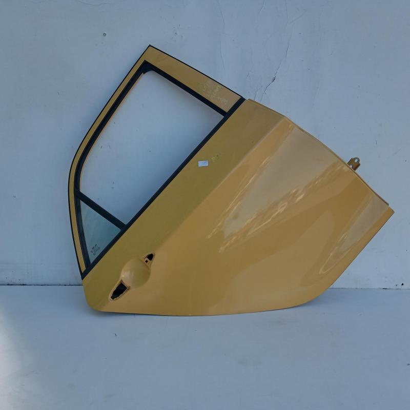 door/sliding rear right