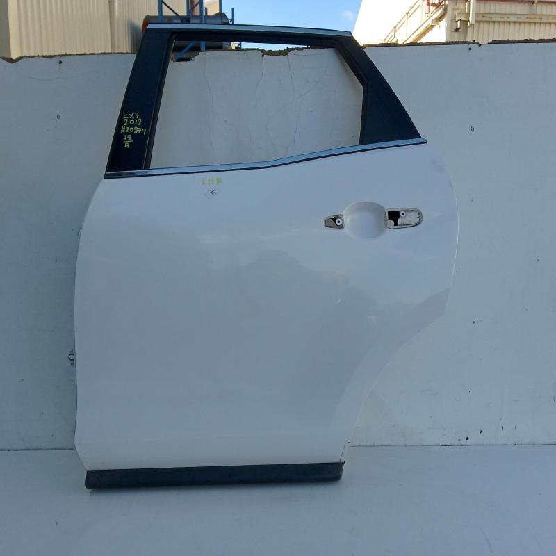 door/sliding rear left