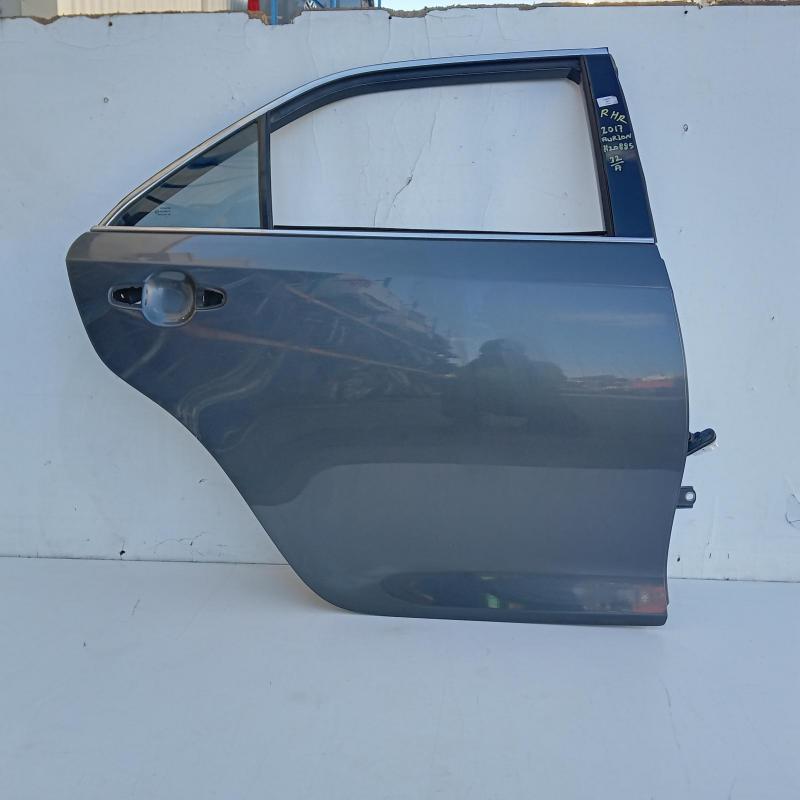 door/sliding rear right