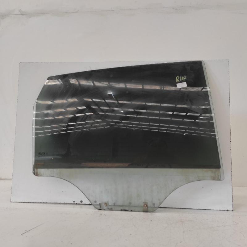 door window rear right
