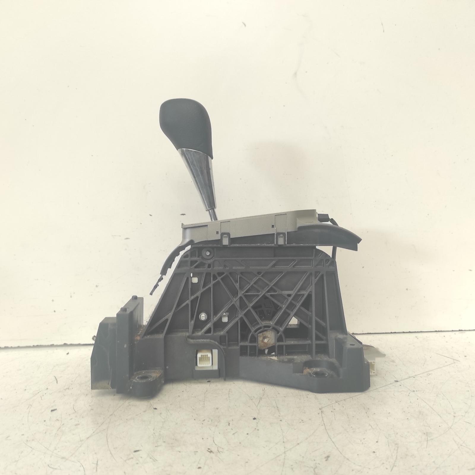 Aurion Gear Stick/shifter 2006-2012 gear shifter,auto t/m type,gsv40r,10/06-03/12 00020442 #614453