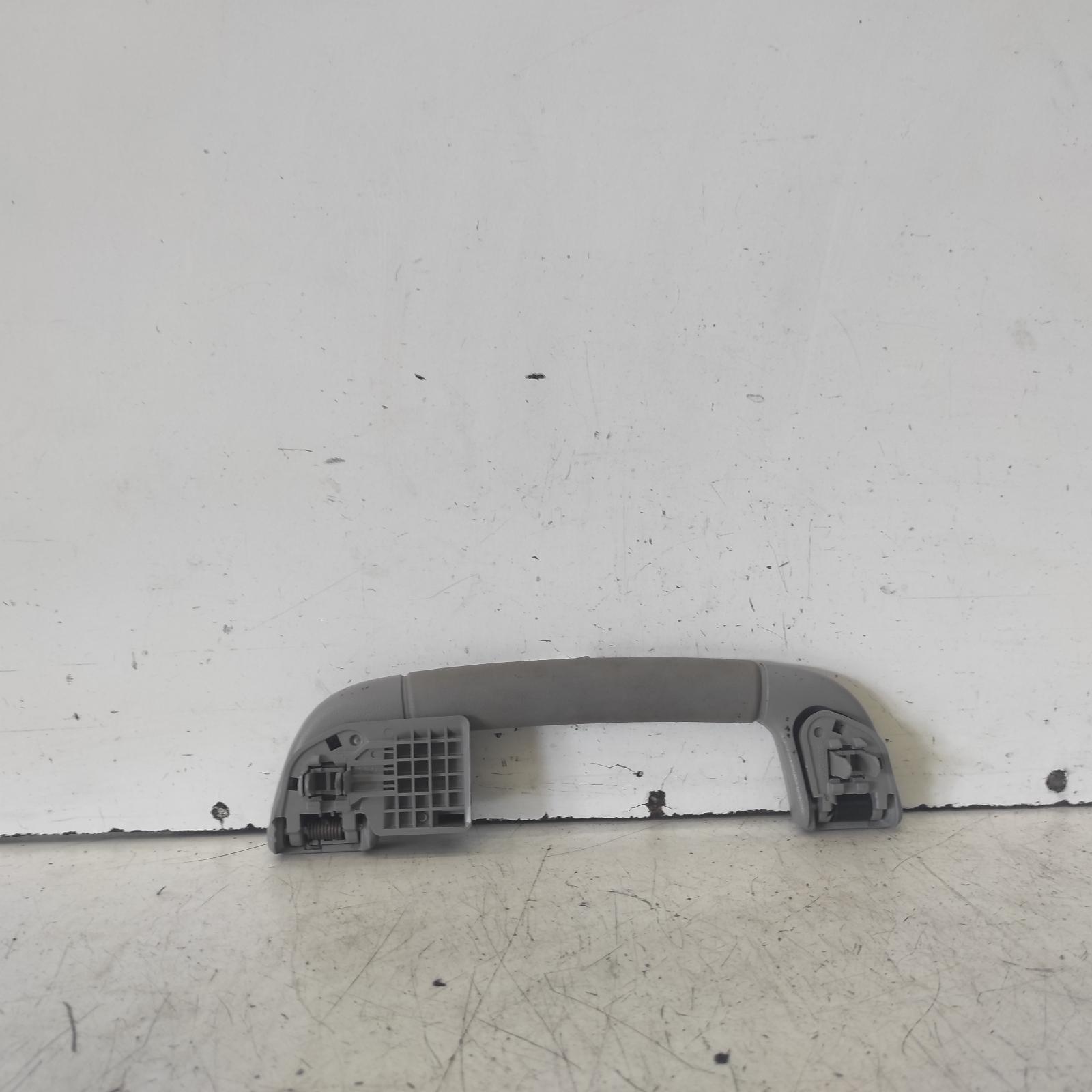 Aurion Grab Handle 2006-2012 gsv40r 10/06-03/12 00020442 #614414