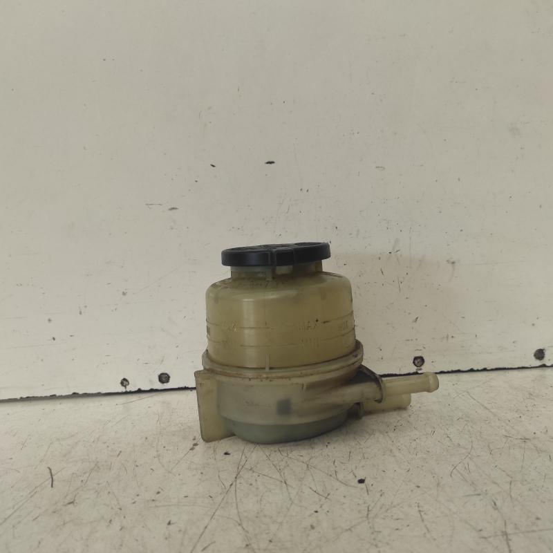 power steering reservoir