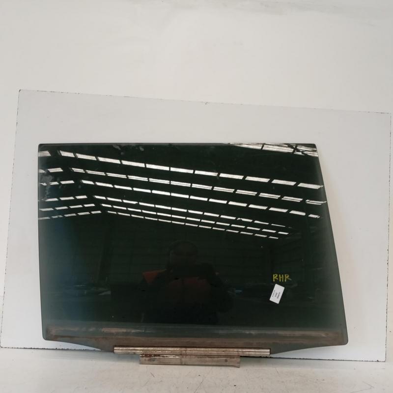 door window rear right