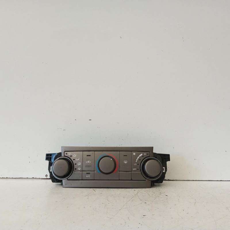 heater/aircon controls