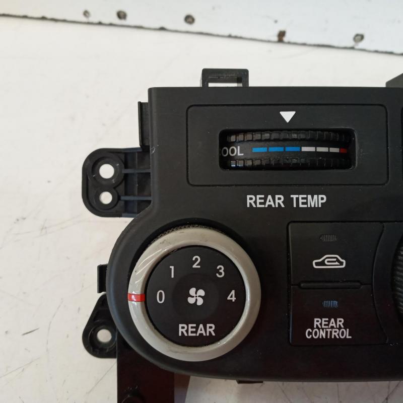 heater/aircon controls