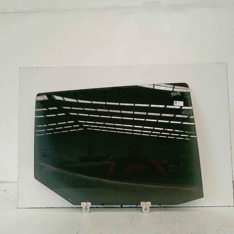 door window rear right