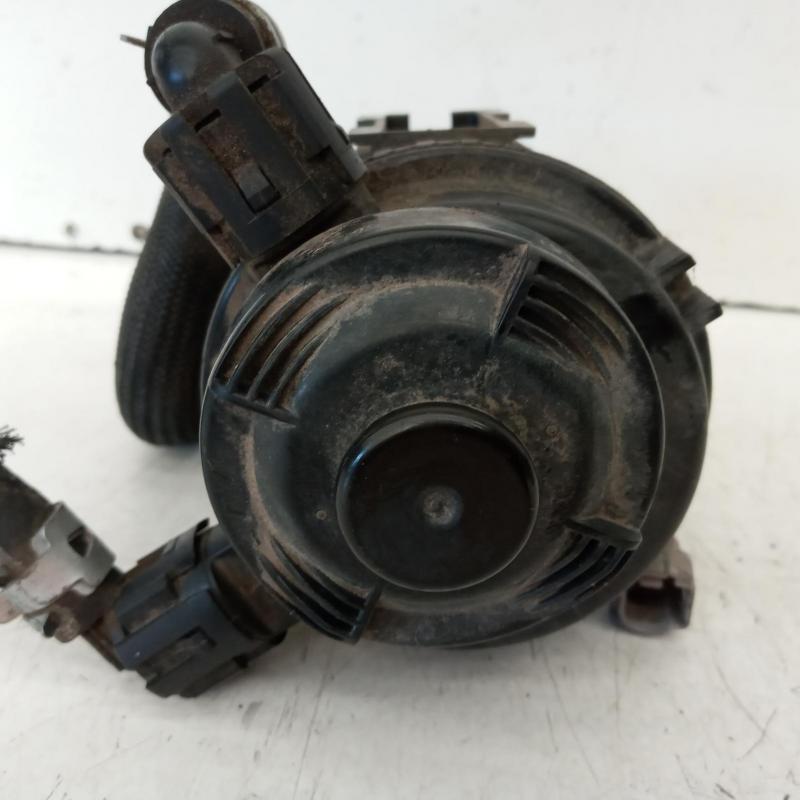 fuel filter housing