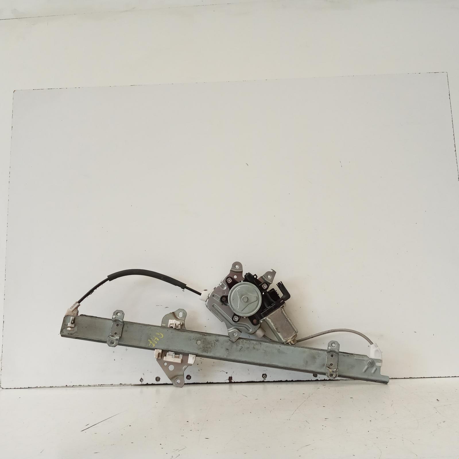 Navara Window Regulator/motor Front Right 2007-2015 d40 (vin mnt),power,05/07-08/15 00020583 #615113
