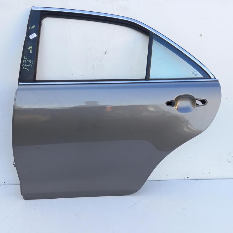 door/sliding rear left