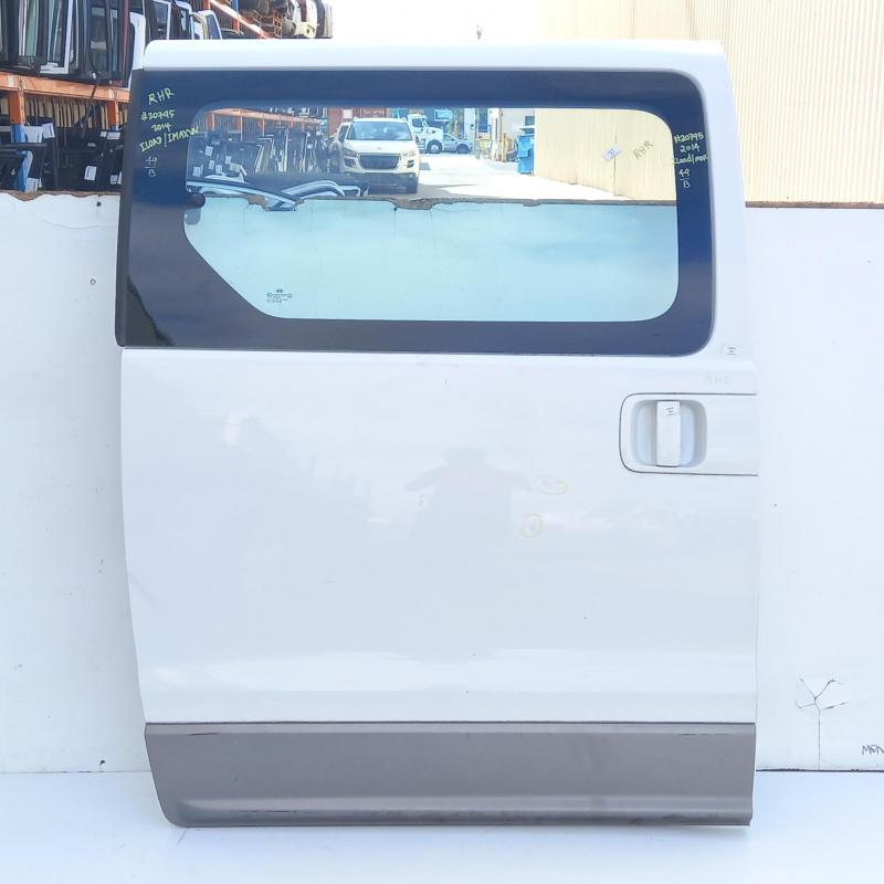 door/sliding rear right