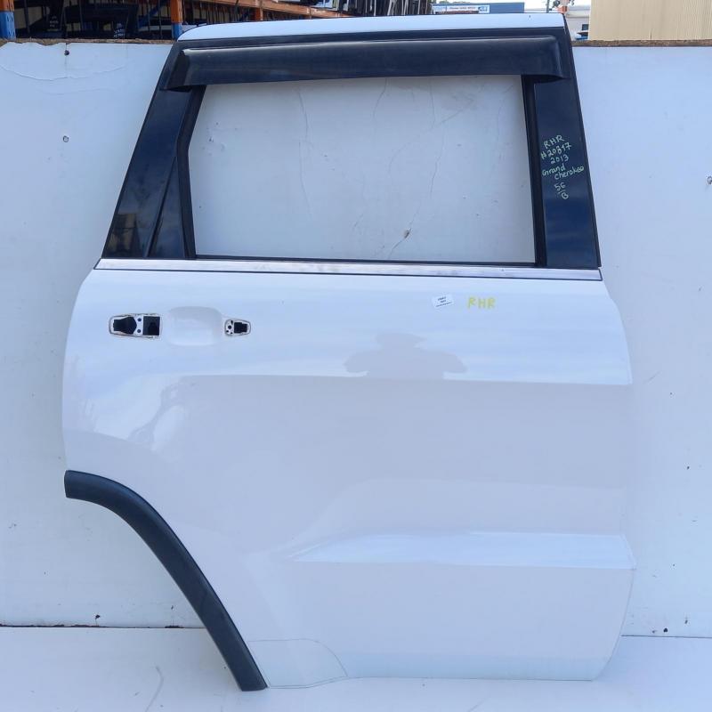 door/sliding rear right