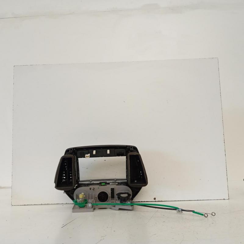 heater/aircon controls