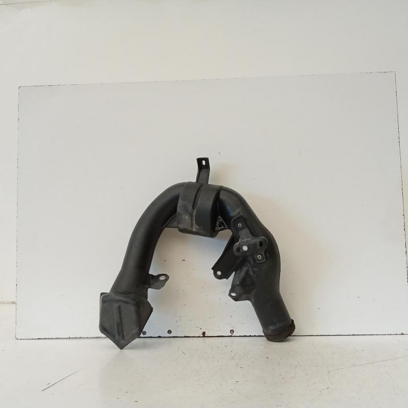 air cleaner duct/hose