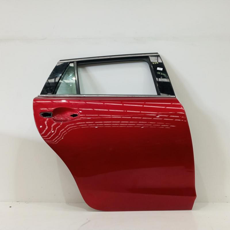 door/sliding rear right