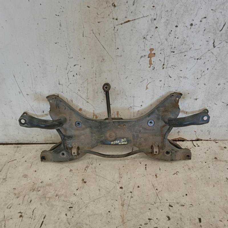 crossmember/cradle front