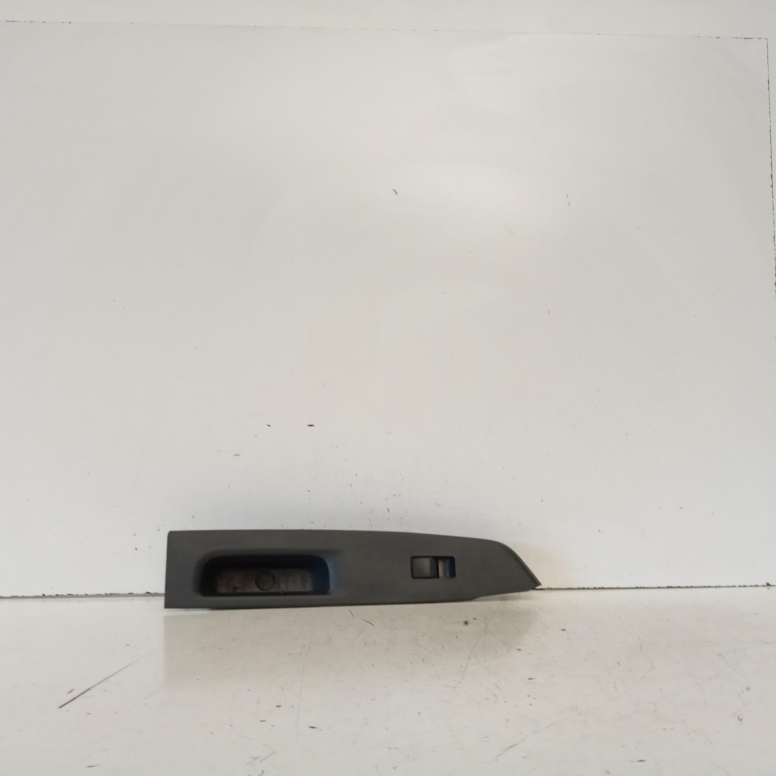 Dmax Power Door Window Switch 2012-2020 rh rear,rc,05/12-06/20 00020571 #616351