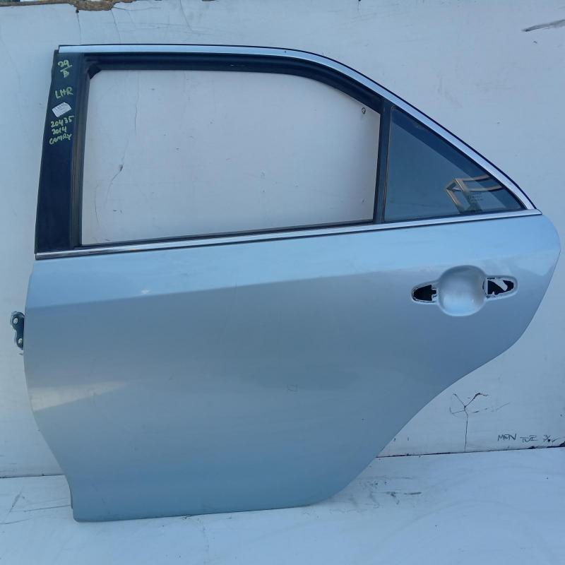 door/sliding rear left