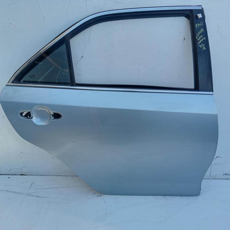 door/sliding rear right