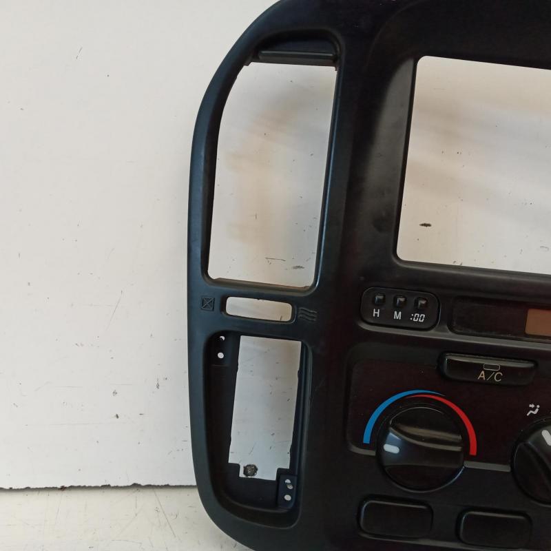 heater/aircon controls