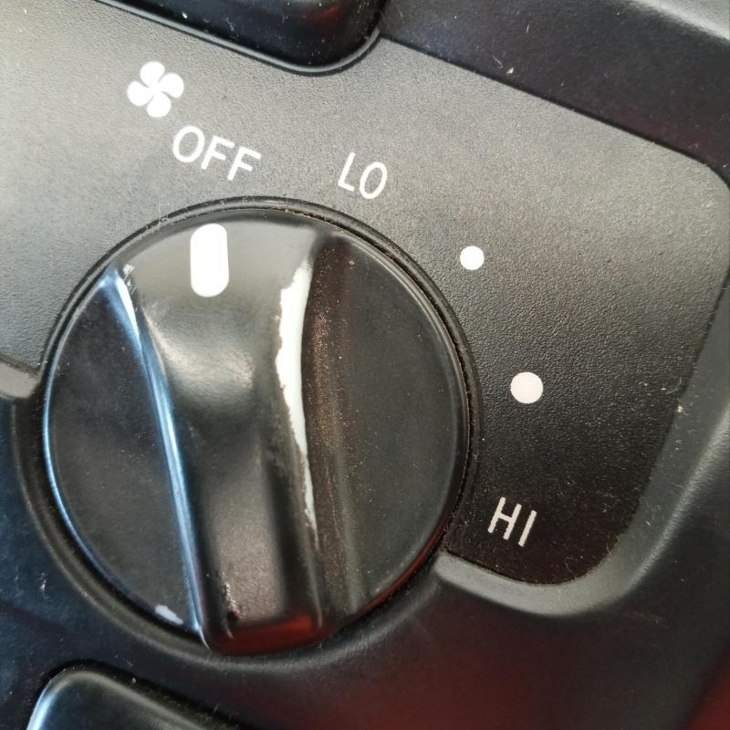 heater/aircon controls