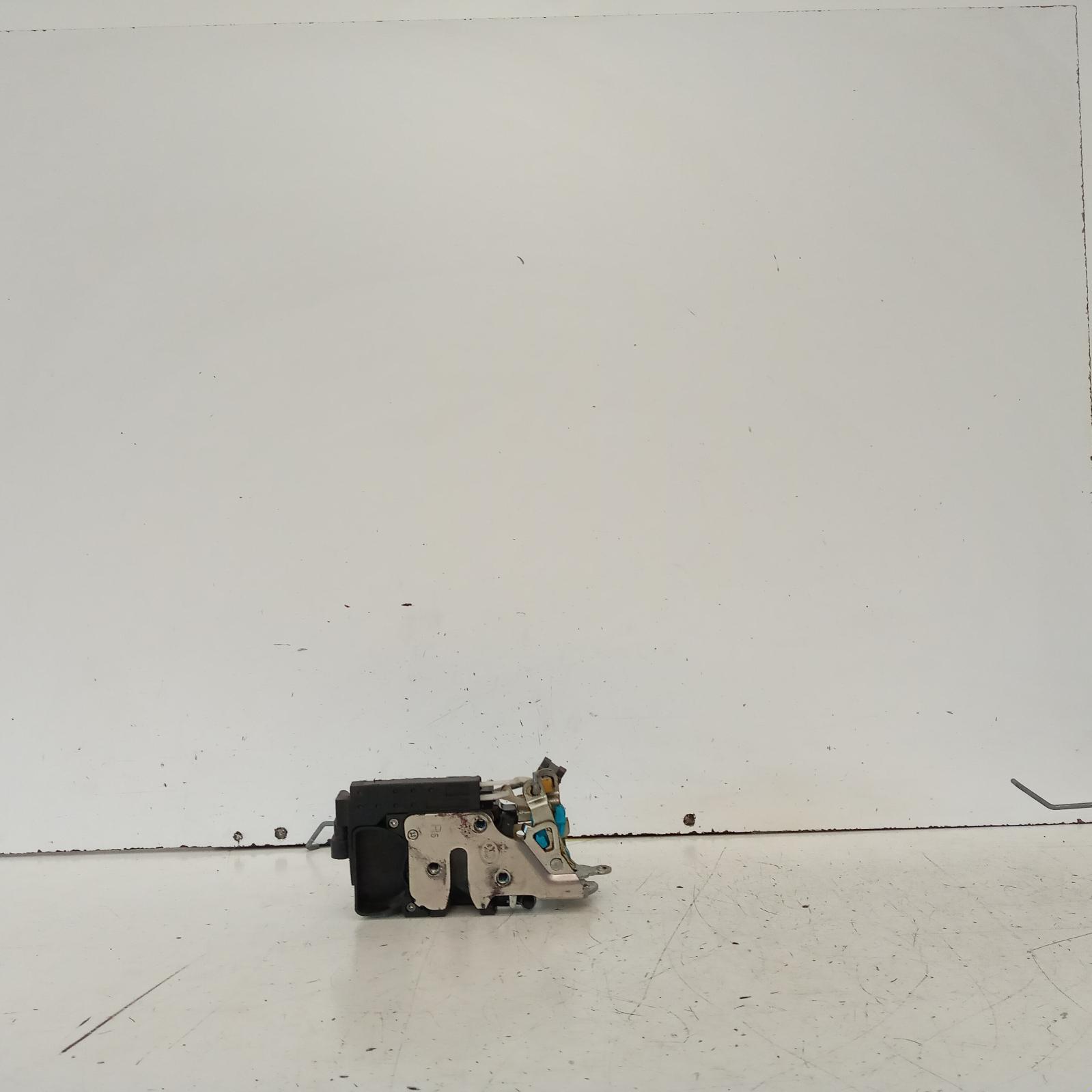 Barina Door/boot/gate Lock 2005-2012 right front door lock,tk,12/05-12/12 00020866 #616586