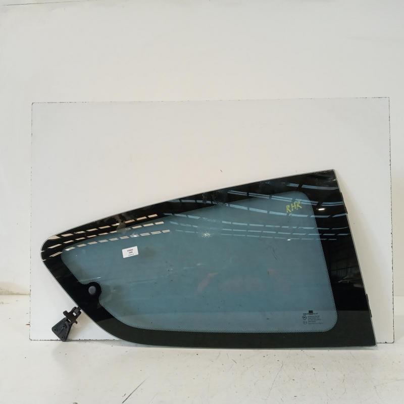 side glass rear right