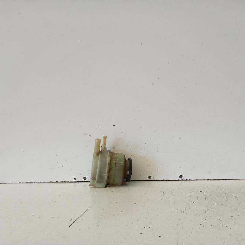 power steering reservoir