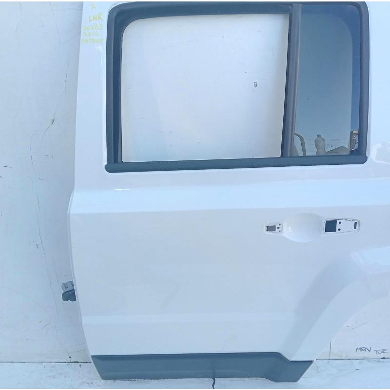door/sliding rear left
