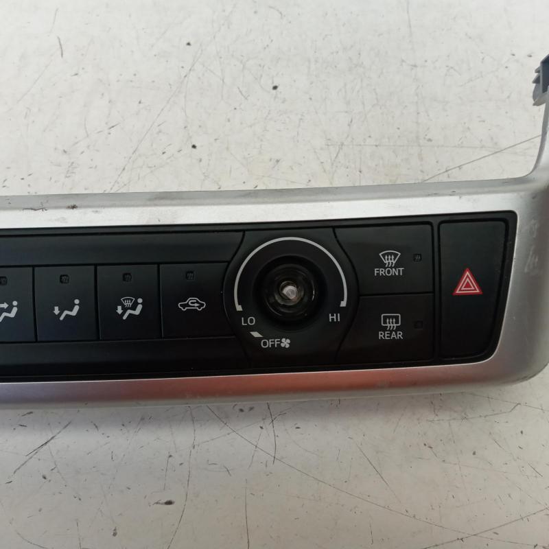 heater/aircon controls