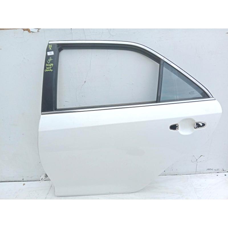 door/sliding rear left