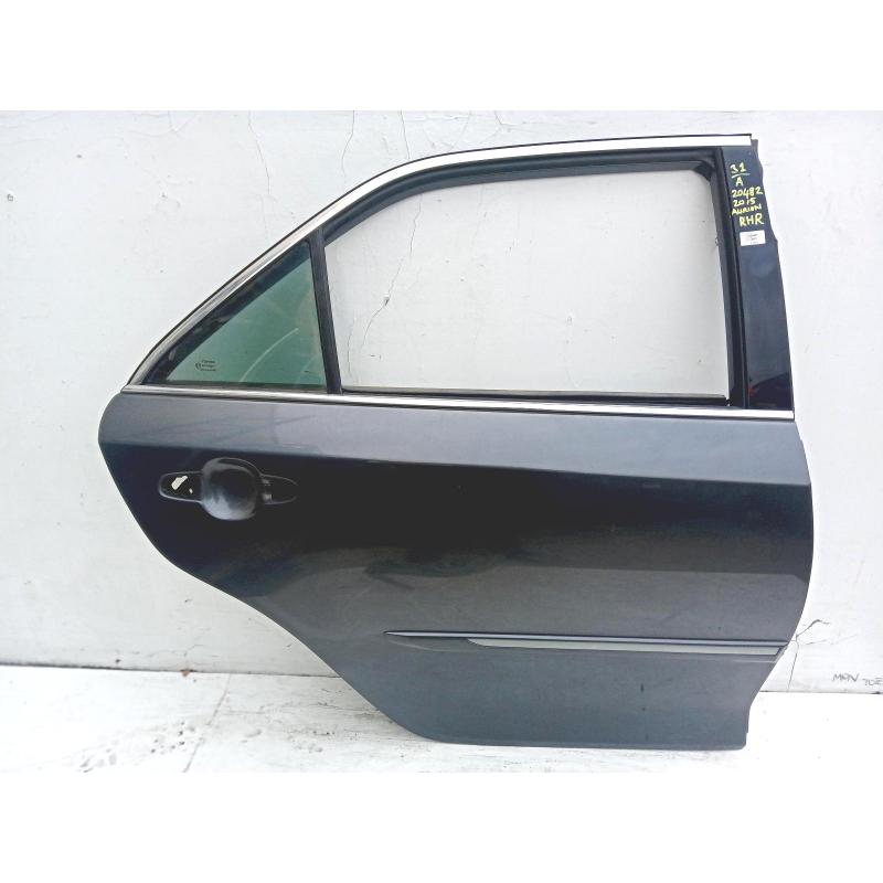 door/sliding rear right