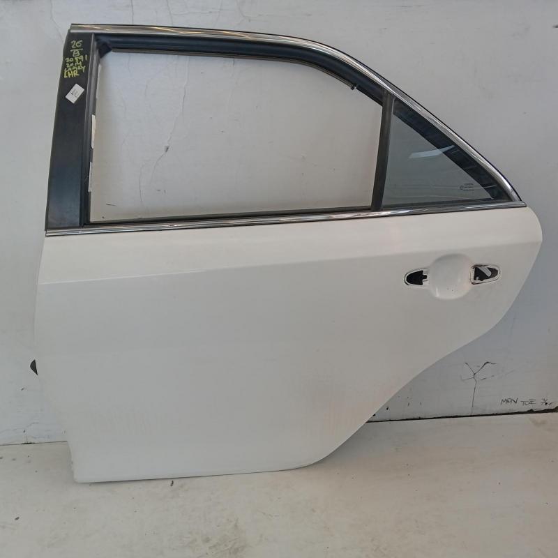 door/sliding rear left