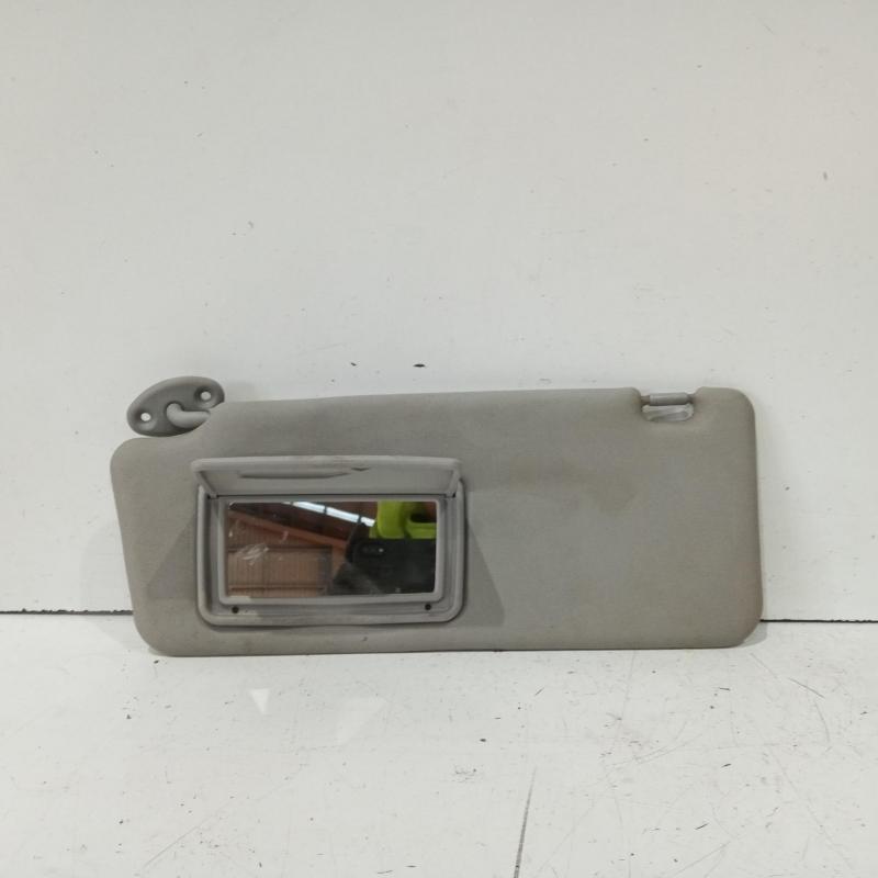 sunvisor