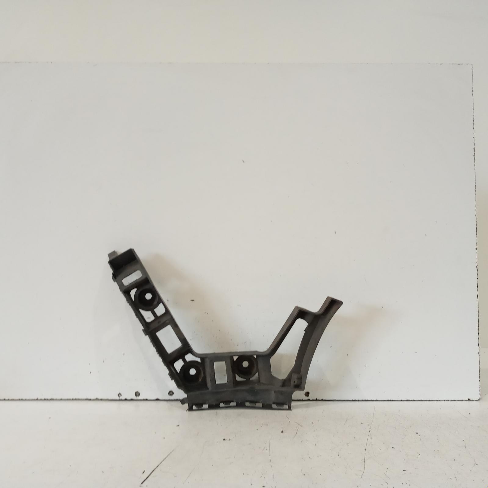 Result Miscellaneous Bracket for Volkswagen Golf|Aus Auto Parts(1011)