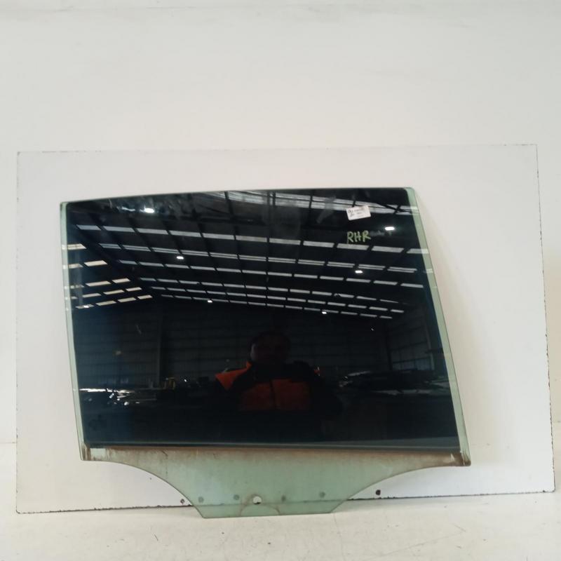 door window rear right