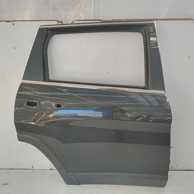 door/sliding rear right