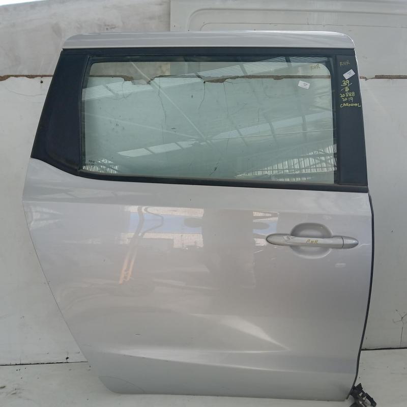 door/sliding rear right