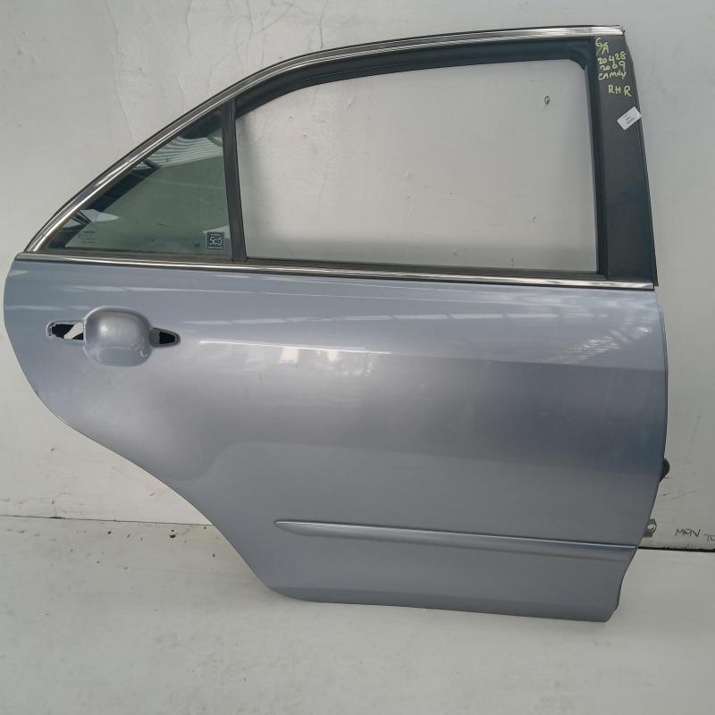 door/sliding rear right