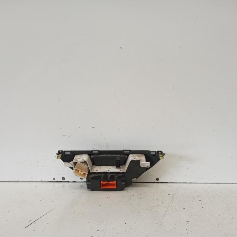 heater/aircon controls