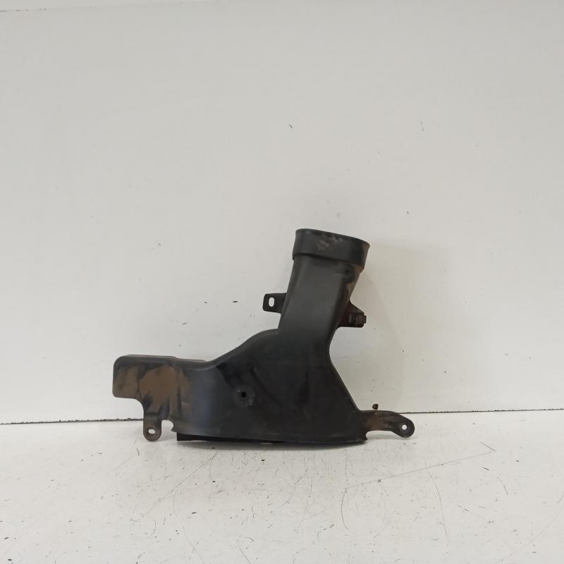 air cleaner duct/hose