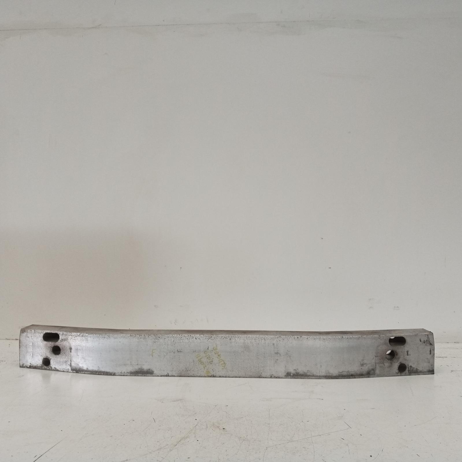 Kluger Bar Reinforcement/bracket Front 2007-2014 reinforcement,gsu40-gsu45,05/07-02/14 00020911 #618022