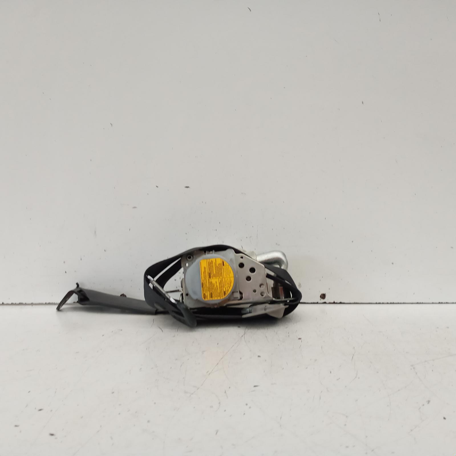 Kluger Seat Belt Stalk 2007-2010 lh front,seat belt only,black,gsu40-gsu45,05/07-07/10 00020911 #617954