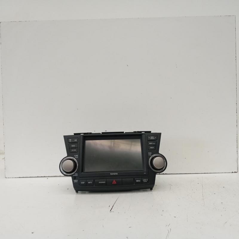 stereo/head unit