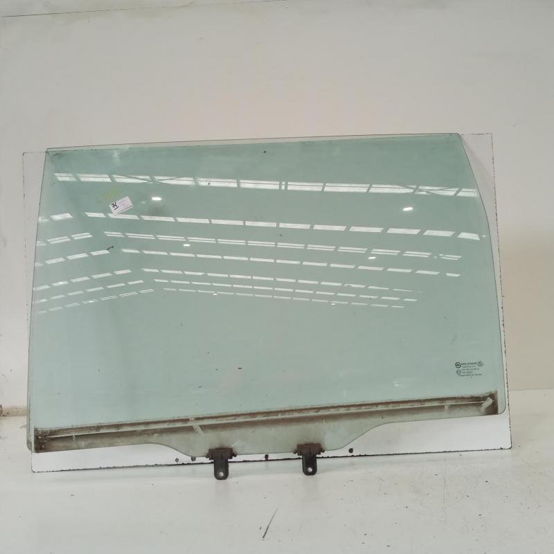 door window rear left