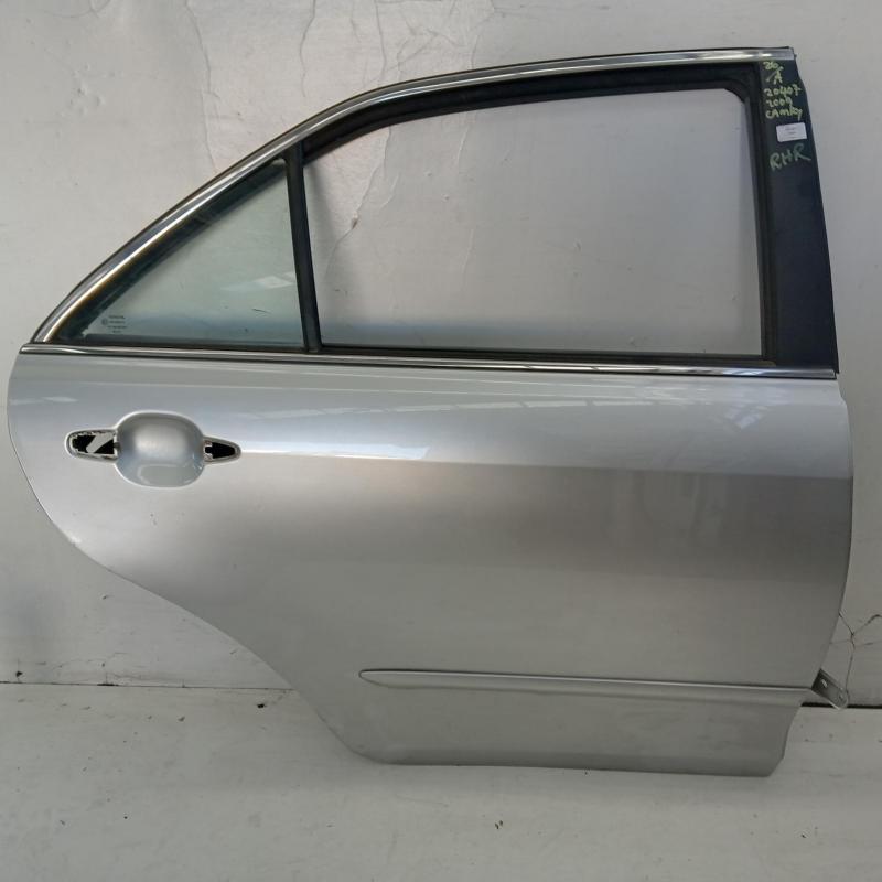 door/sliding rear right