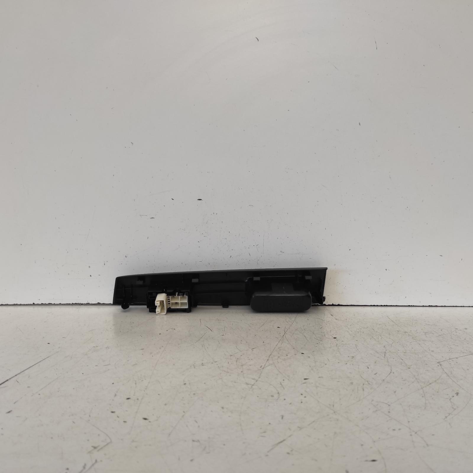 Yaris Power Door Window Switch 2005-2019 lh front/lh rear/rh rear,ncp9/ncp13#,10/05-12/19 00020921 #618292