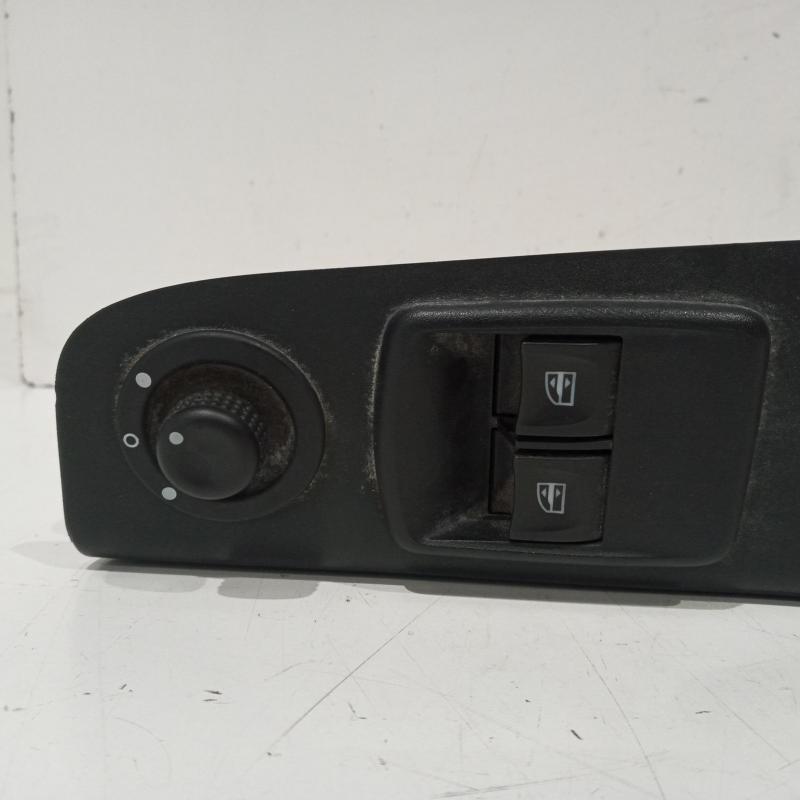 power door window switch