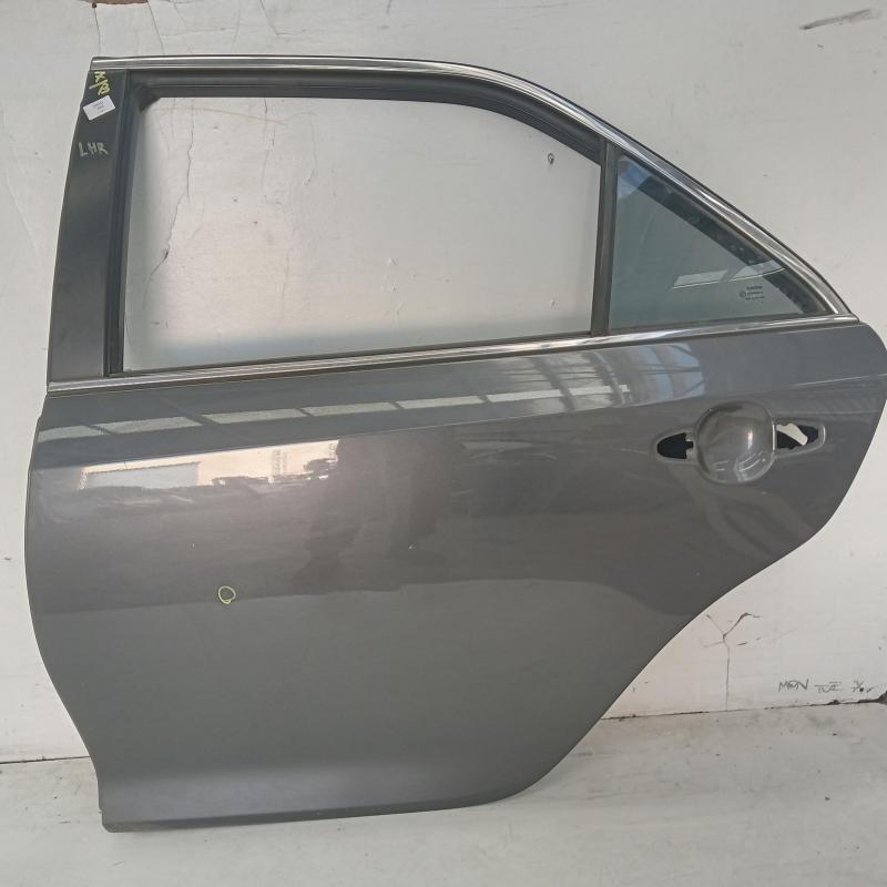 door/sliding rear left