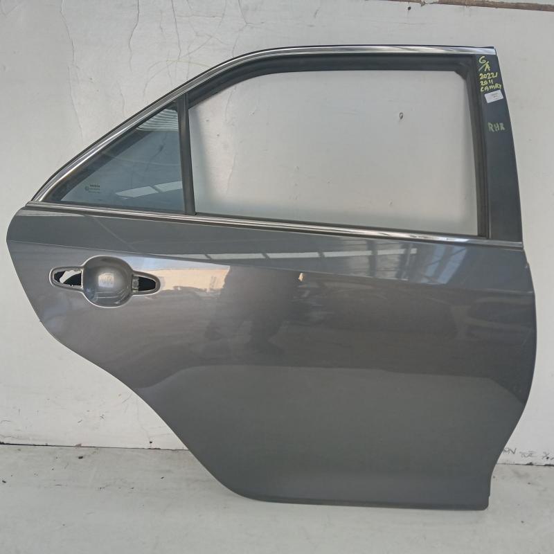 door/sliding rear right